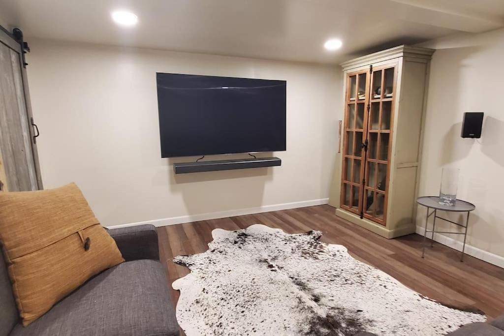 Luxury Dt Cottage - Free Parking - Self Check-In Anchorage Esterno foto